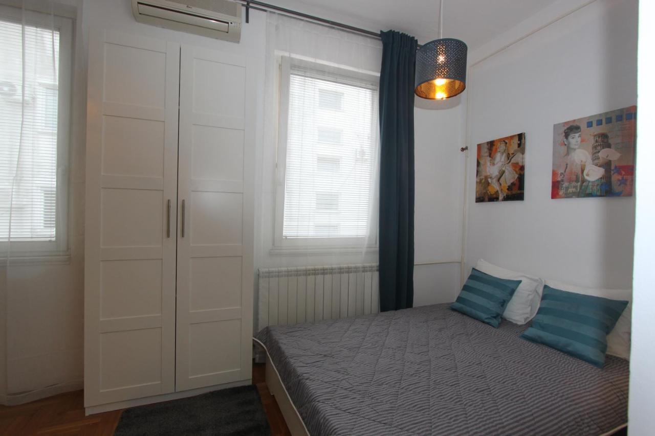 Apartment Bg Arena Belgrado Buitenkant foto